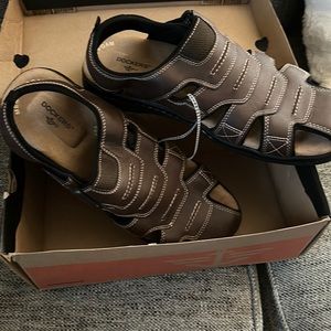 Men’s Dockers size 13